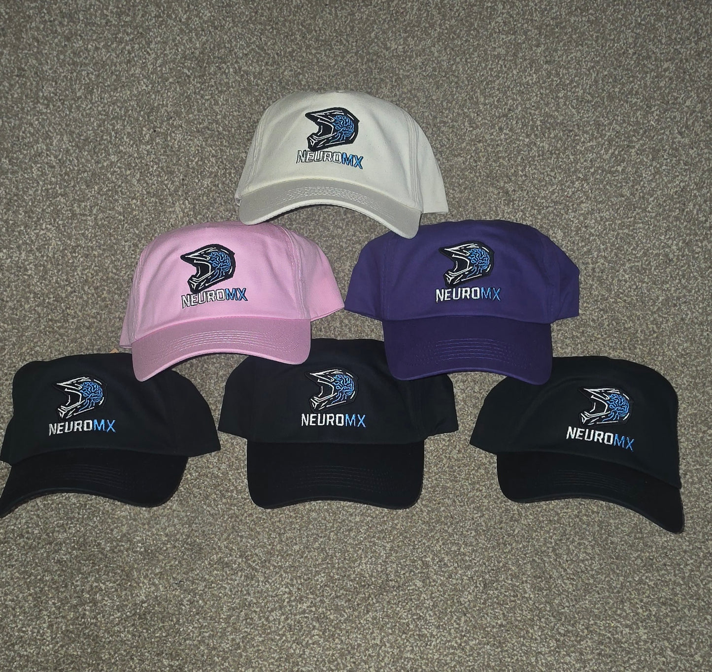 Caps